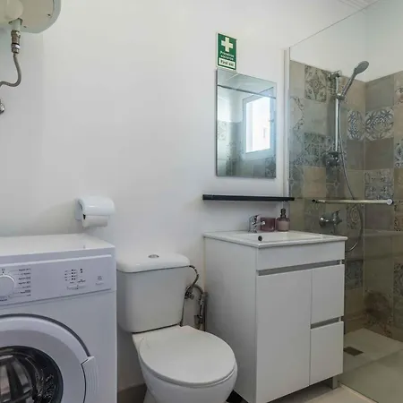 Apartment White T1 - Ocean View *