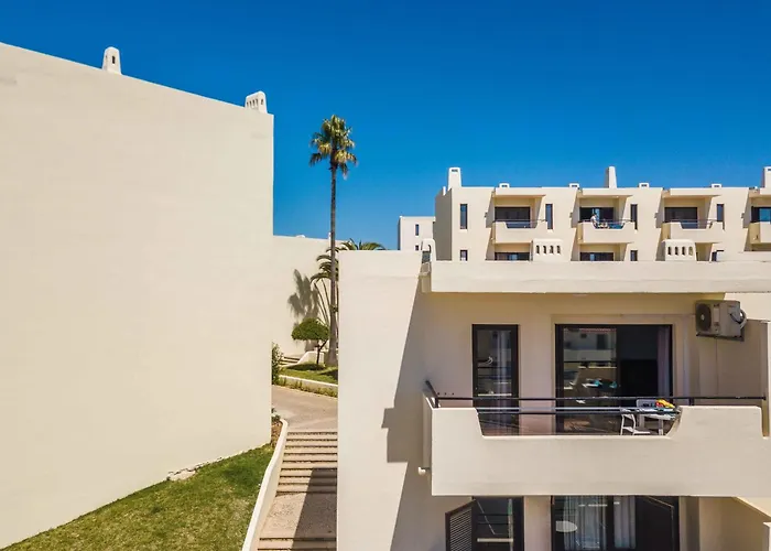 White T1 - Ocean View Apartment *
