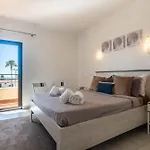 White T1 - Ocean View *